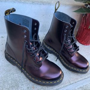 Dr Marten 1460 Lace Up Boots
